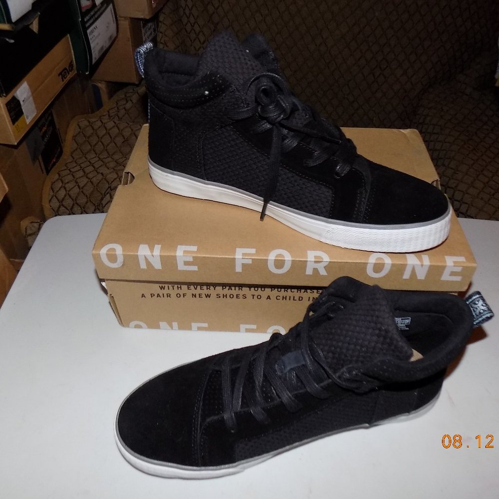 New Toms Camila High Jet black canvas suede US10